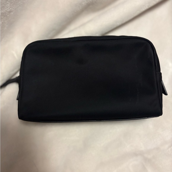 Michael Kors cosmetic bag - Picture 3 of 3